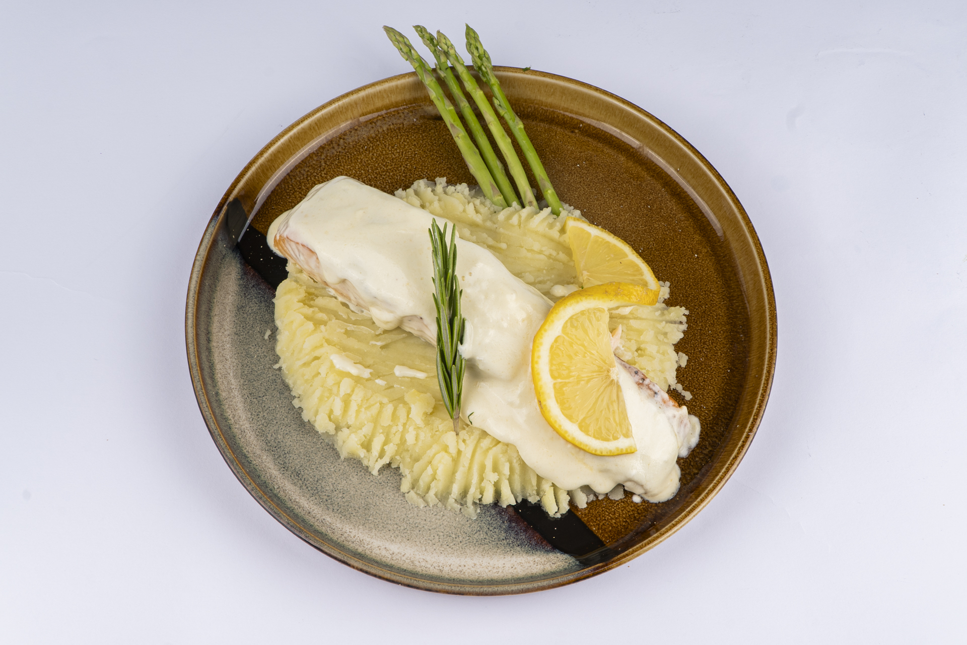 Nutrafi Kitchen Restaurant_Salmon Lemon Sauce with Mashed Potato